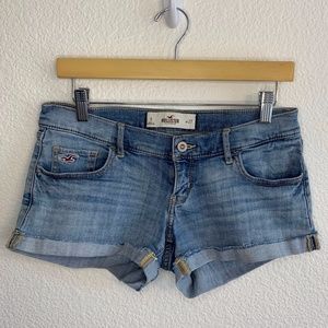 Hollister Low Rise Light Wash Shorts